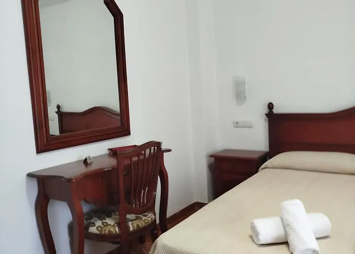 Hotel La Ribera 2*